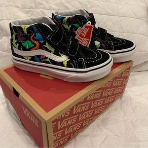Vans | Glow in the Dark Ocean Animals